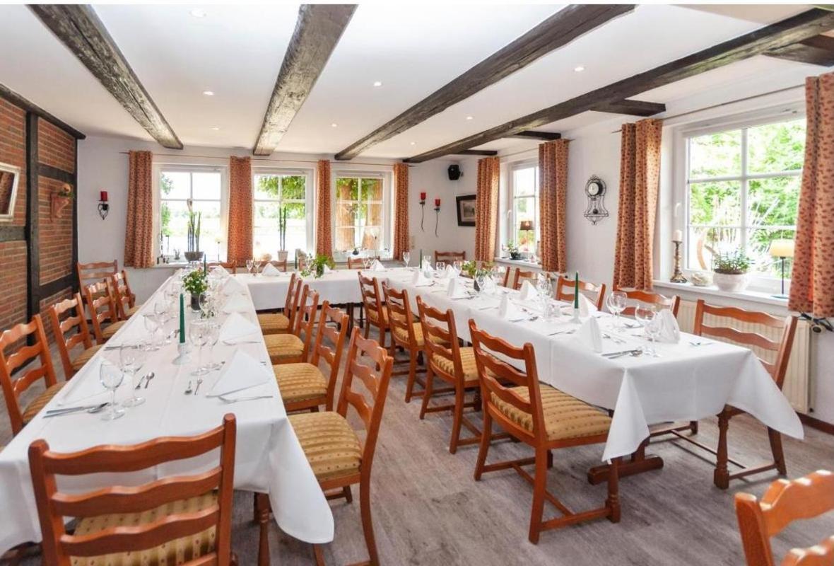 Hotel Zur Erholung & Restaurant Amme'S Landhaus Eicklingen Eksteriør bilde